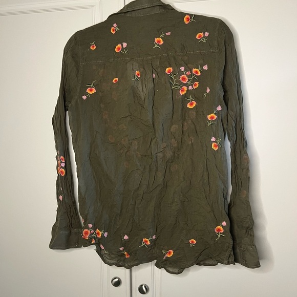 Express Gauze Cotton Embroidered Cottagecore Boyfriend Button Up - Picture 6 of 7